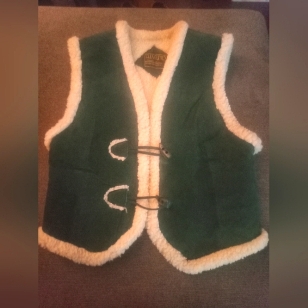 🤠Clean Lines Classics By Levad Fashion Leather & Faux Fur Vest Size Medium